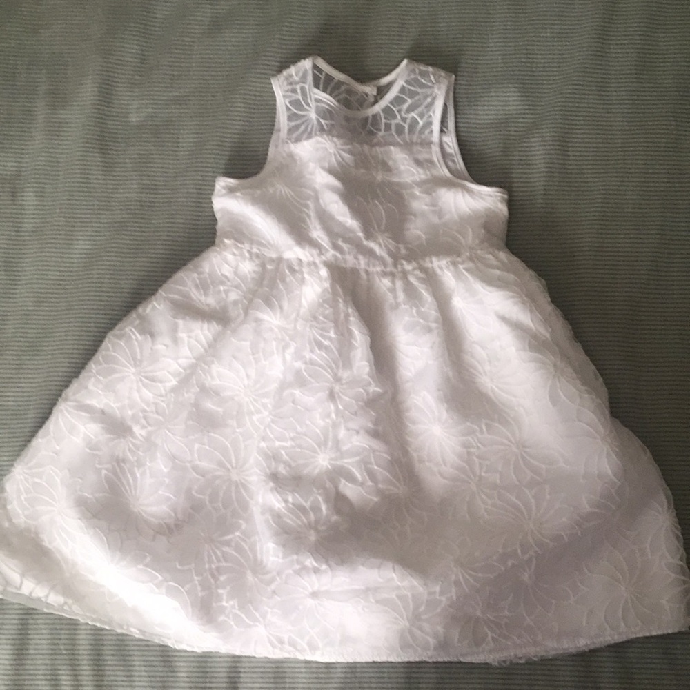 Mia and Mimi’s kids dress